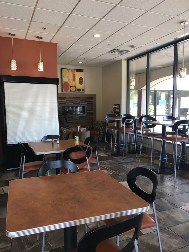 Photo of Hamline Bistro/>
            
      		<div class=