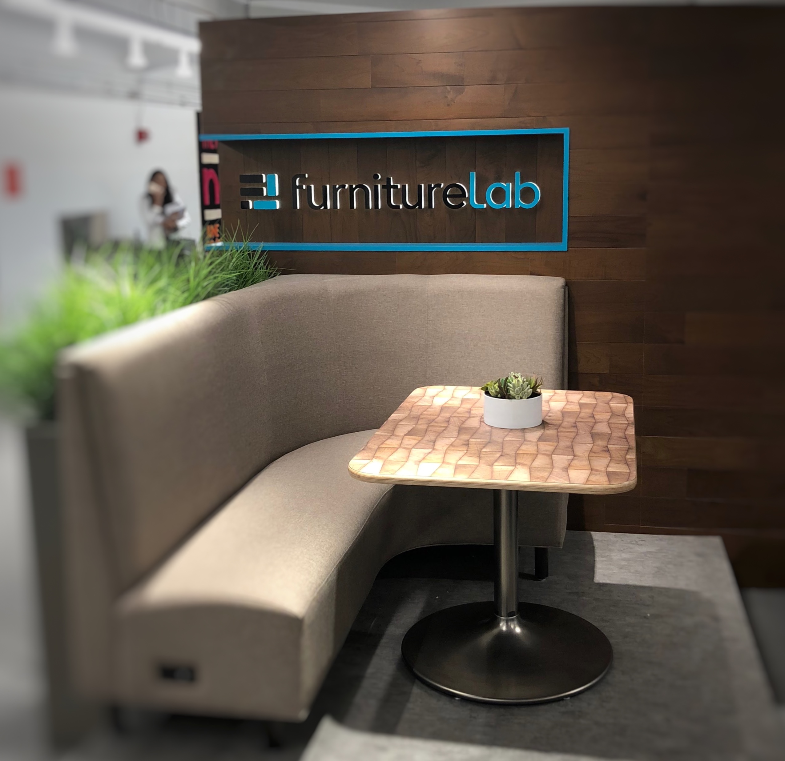 MultiPly with Deluxe Laminate Surface