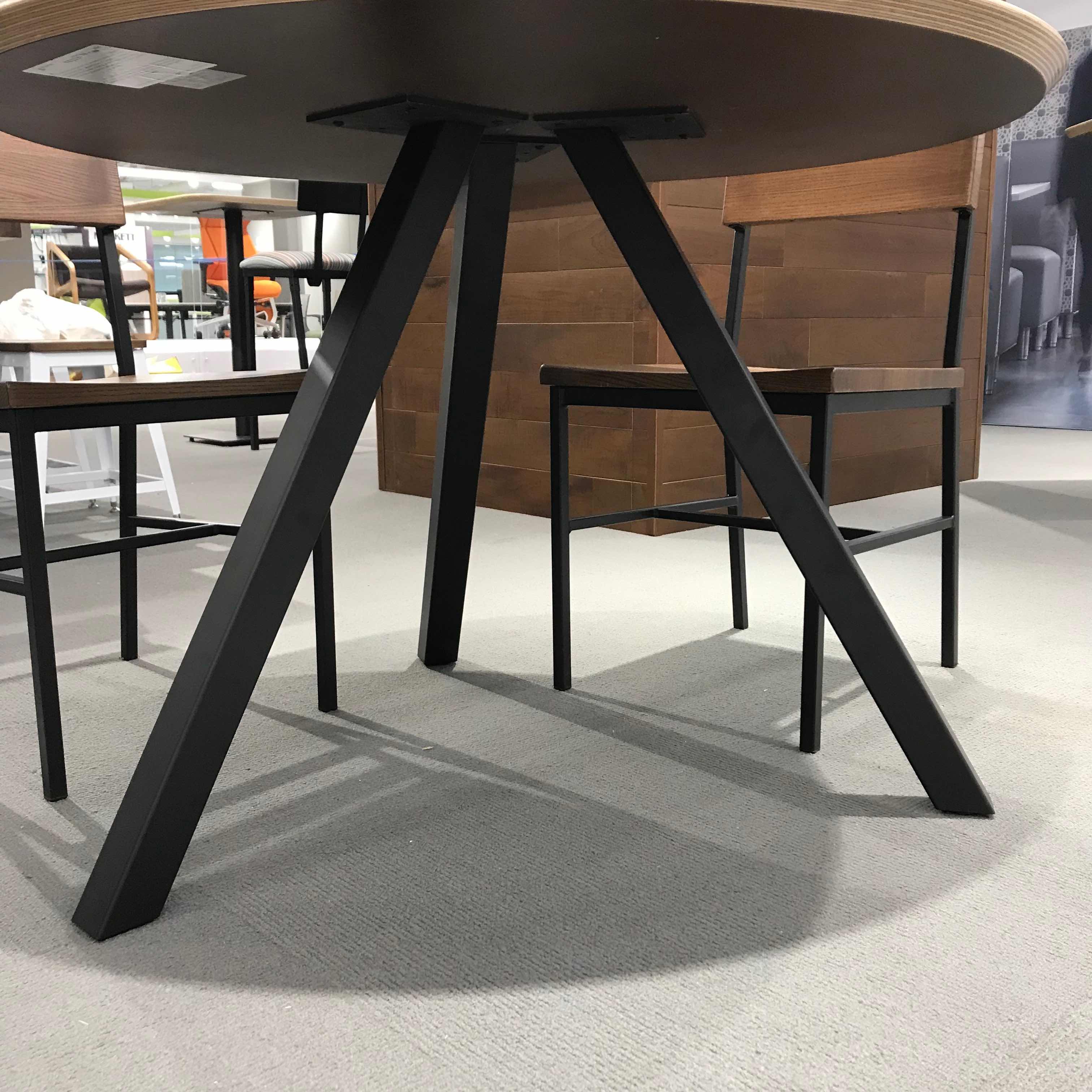 Black Wrinkle Table Legs: NeoCon 2018 Showroom