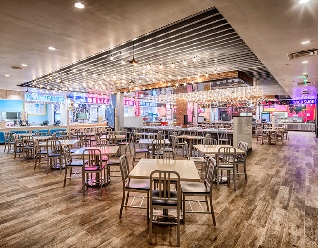 Turning Stone Casino Food Hall - Verona, NY