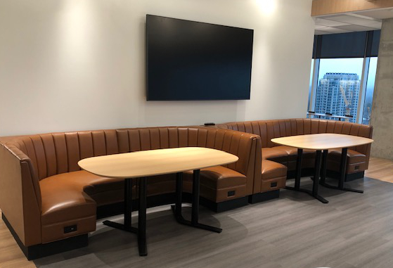 Venus Half-Circle Booths