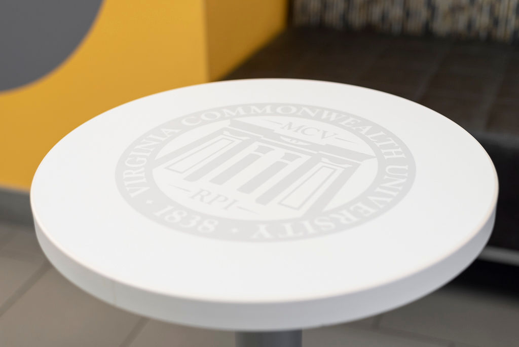 Custom Graphic Seal, Light Gray on White, RightEdge Tabletop